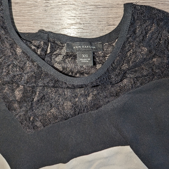 Ann Taylor Blouse - Picture 5 of 6